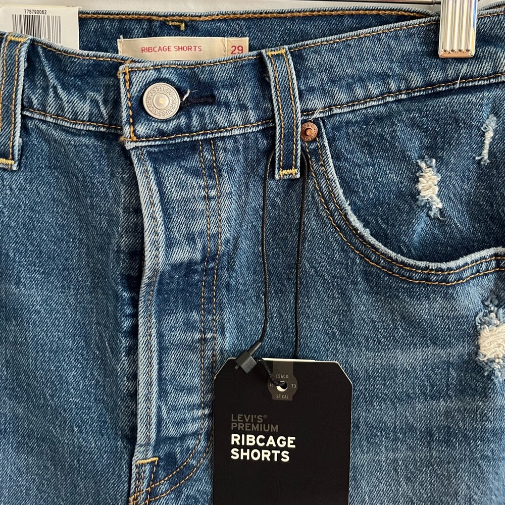 Levi’s Ribcage shorts - Picture 5 of 5